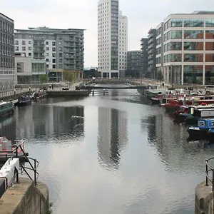  Apartment Leeds Centre